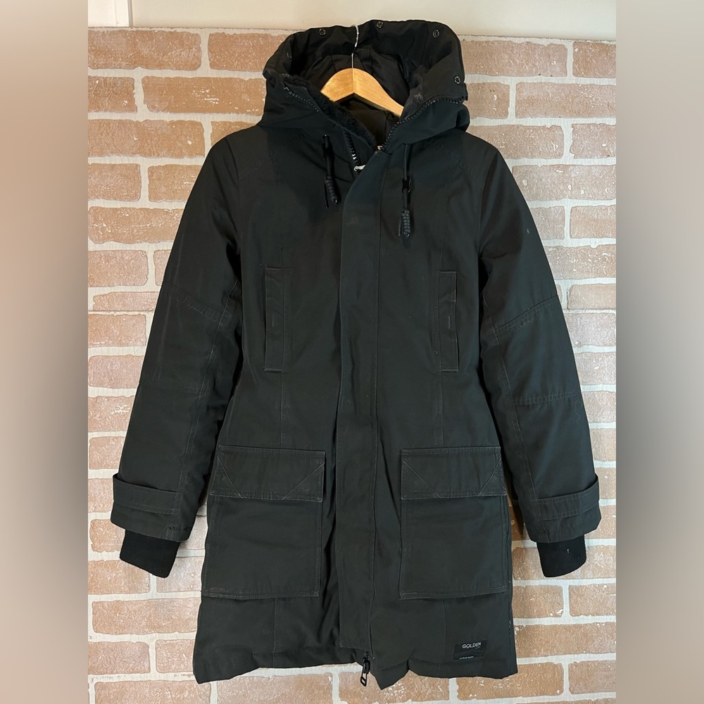 Aritzia Golden by TNA Bancroft Parka Warmest Jacket altitude series